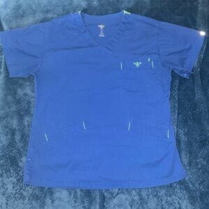 Med Couture Scrub Top, size small